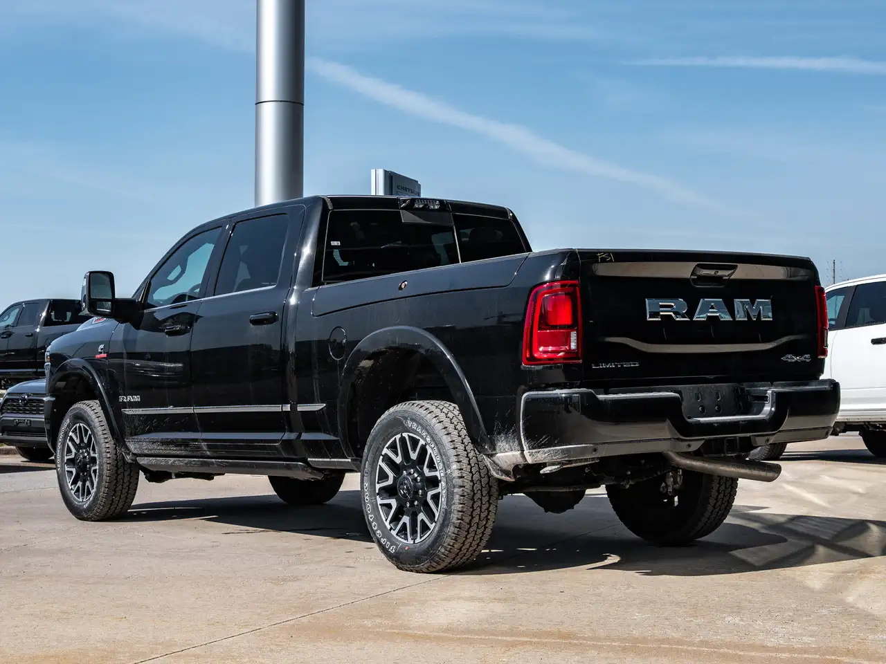RAM 2500 снимка RAM 2500