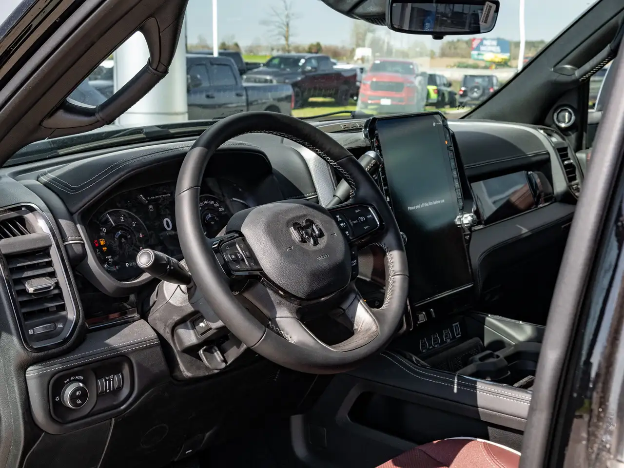 RAM 2500 снимка RAM 2500