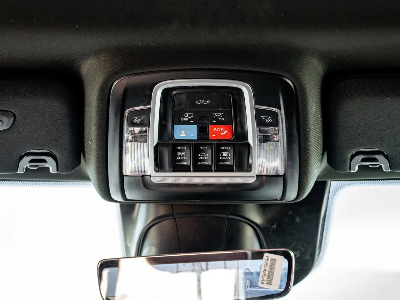 RAM 2500 снимка RAM 2500