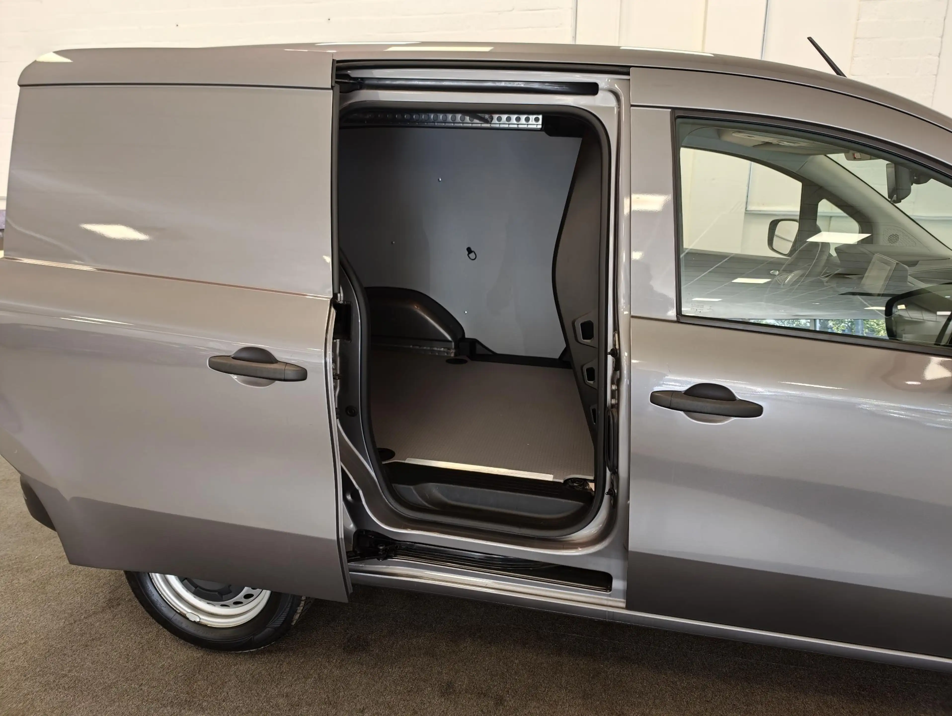 Renault Kangoo 1.5 Blue dCi 95 Comfort Navi Airco Aut.Parkeren Ca — photo 8
