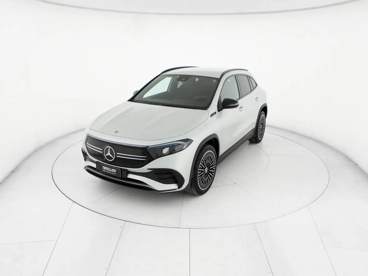 Mercedes-Benz EQA 250 250 premium pro Plateado - 1