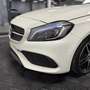 Mercedes-Benz A 200 d pack amg Blanc - thumbnail 4