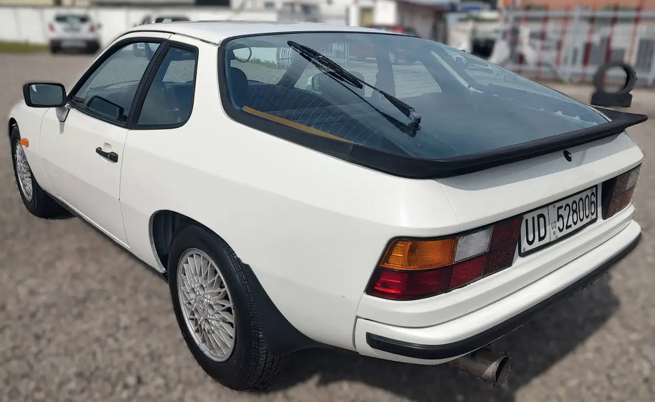 Porsche 924 2.0 Turbo, foto 4