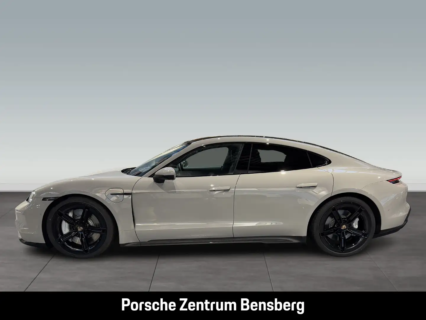 Porsche Taycan Šedá - 2