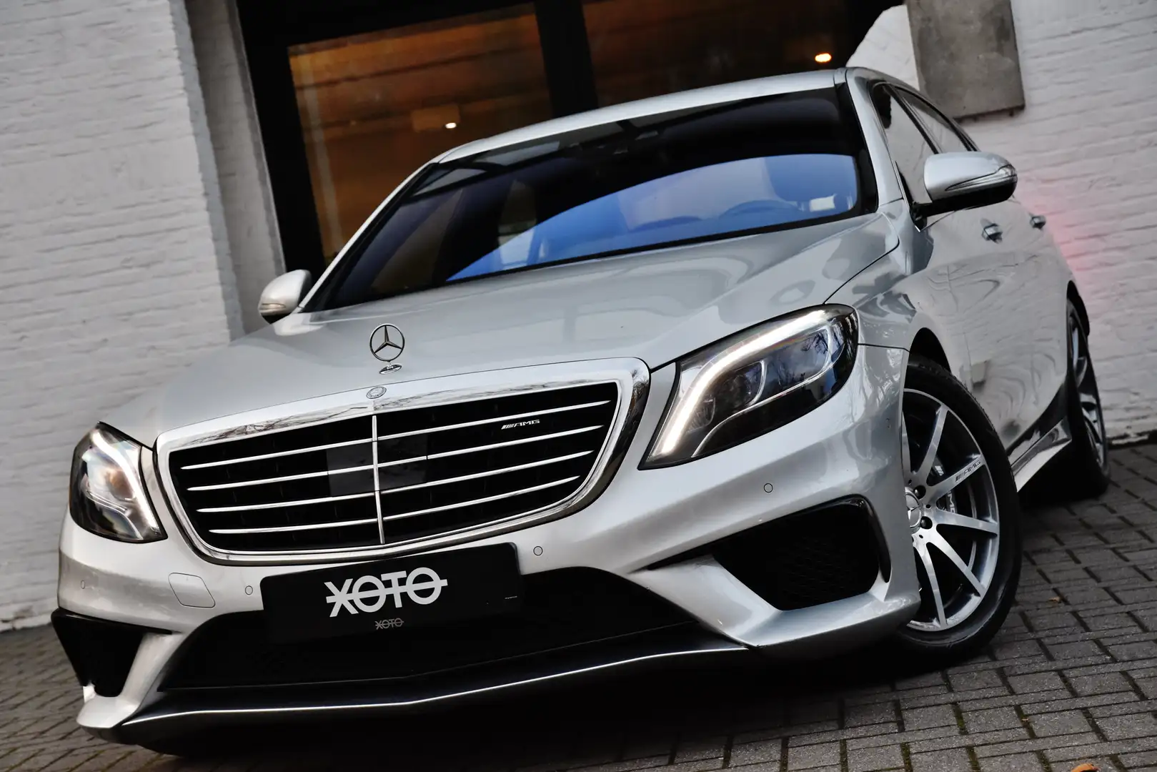 Mercedes-Benz S 63 AMG L 4-MATIC *1HD / FULL HISTORY / AMG DRIVERS PACK* Argent - 1