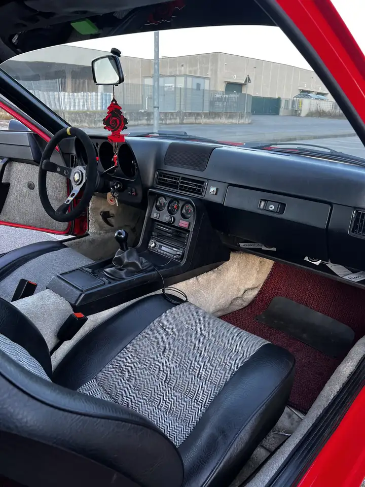 Porsche 924 2.0 Targa, foto 9