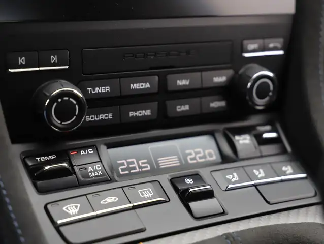 Porsche 718 Cayman GT4 RS Ansicht 33