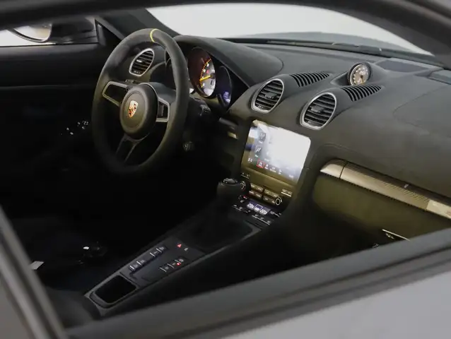 Porsche 718 Cayman GT4 RS Ansicht 46