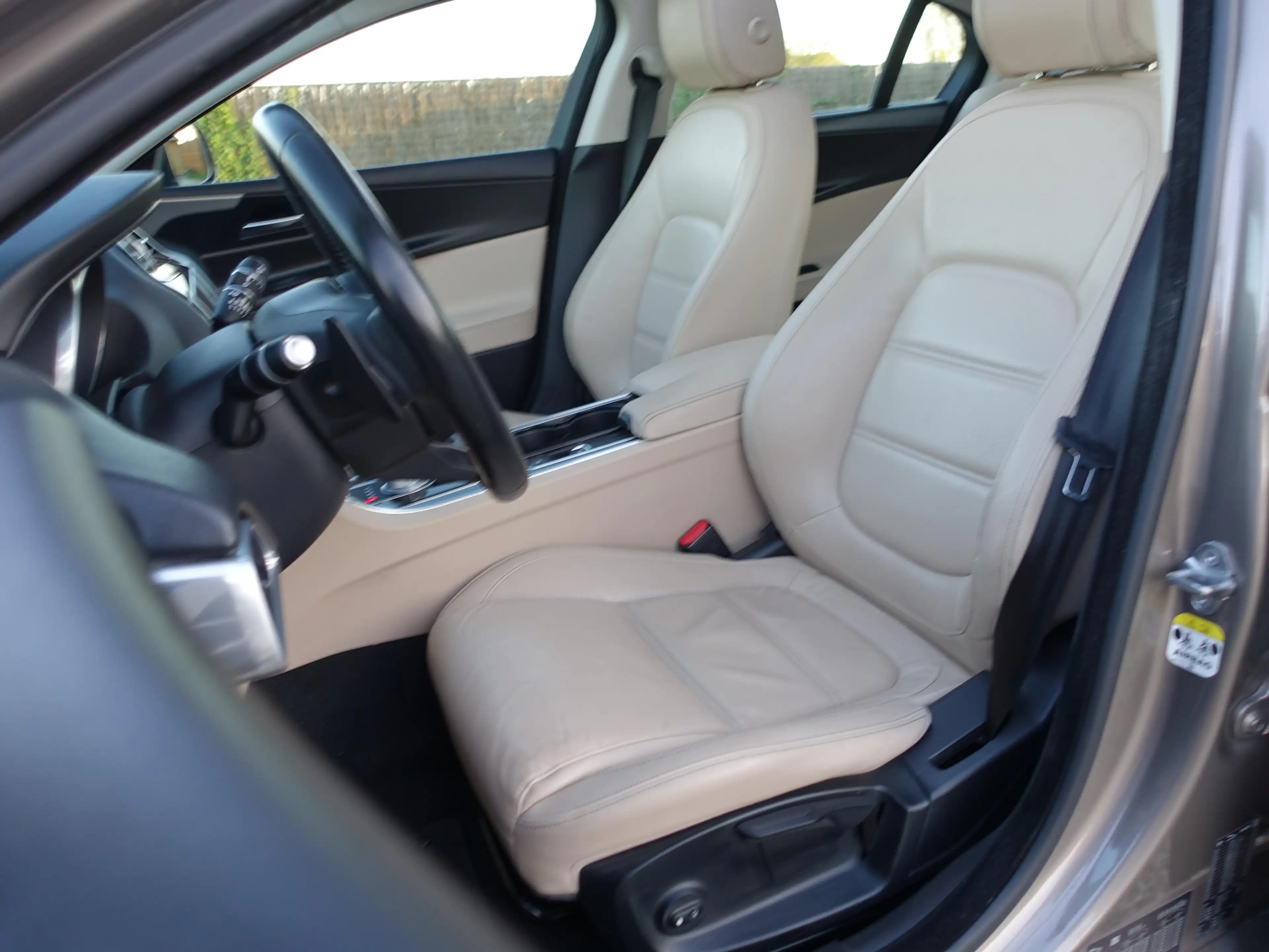Jaguar XE XE 2.0 D E-Performance Prestige Full optie,1Egenaar,GARANTIE — photo 8