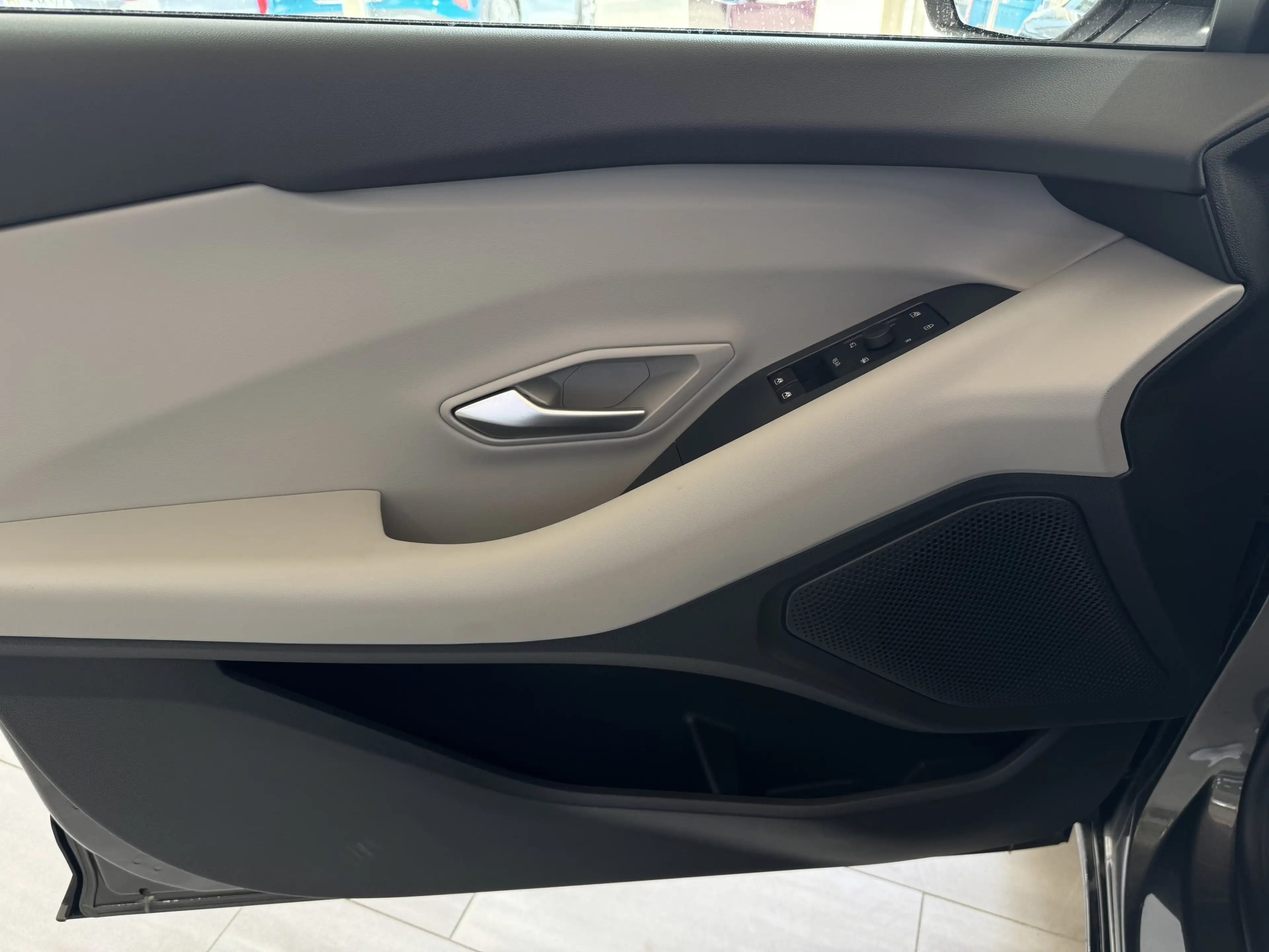 Ford Capri Select 210 kW RWD — photo 10
