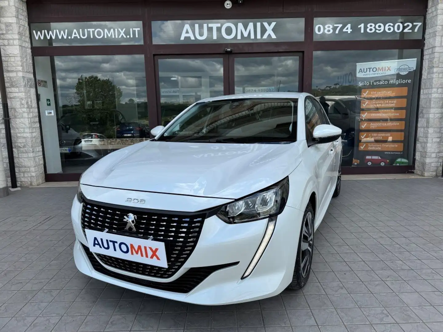 Peugeot 208 1.2 Benzina Active Business Neopatentati Blanc - 1