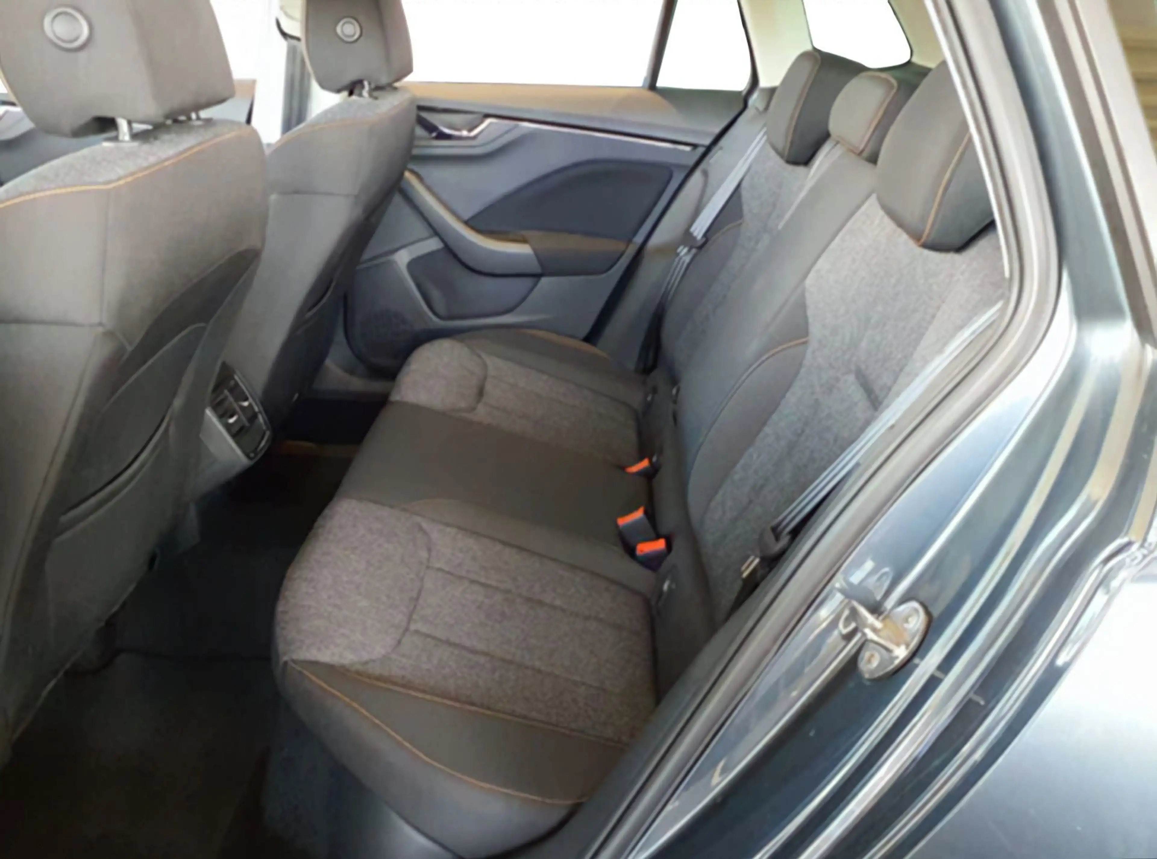 Skoda Kamiq 1.0 TSI Clever DSG*LED*SHZ*NAVI* — photo 5