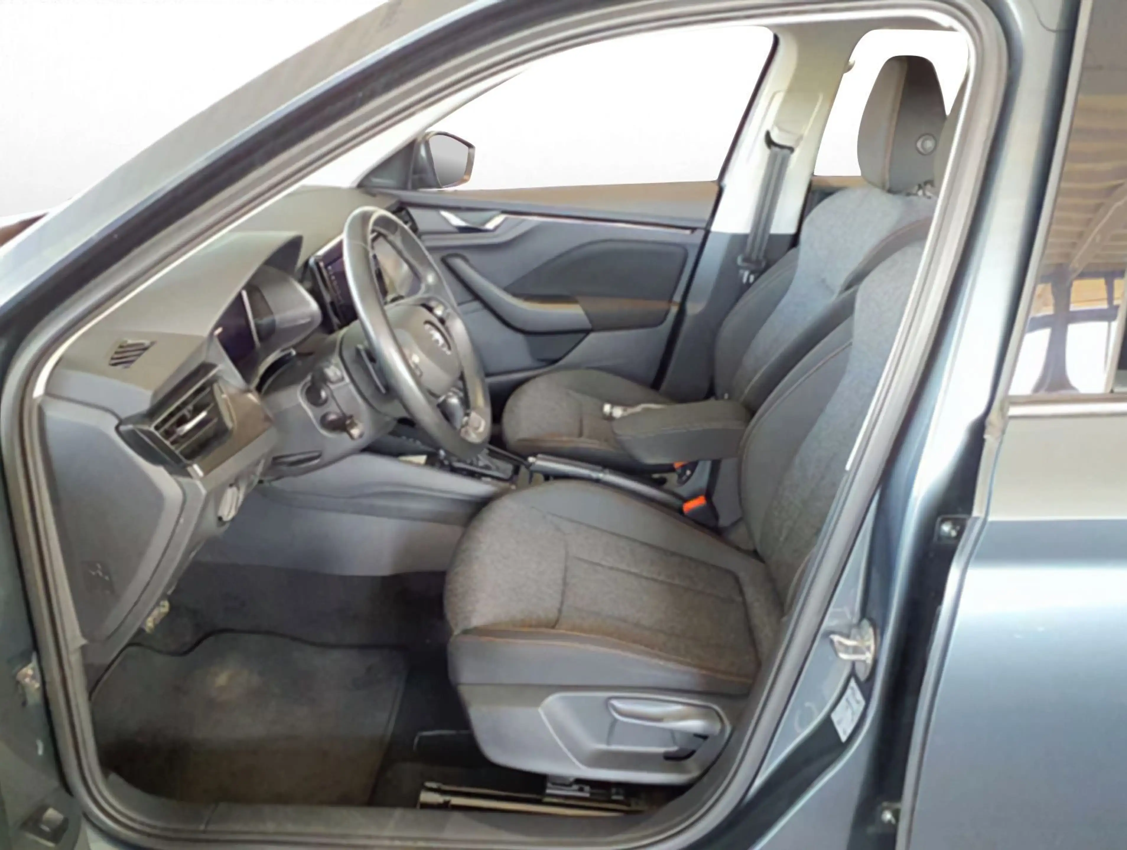 Skoda Kamiq 1.0 TSI Clever DSG*LED*SHZ*NAVI* — photo 4