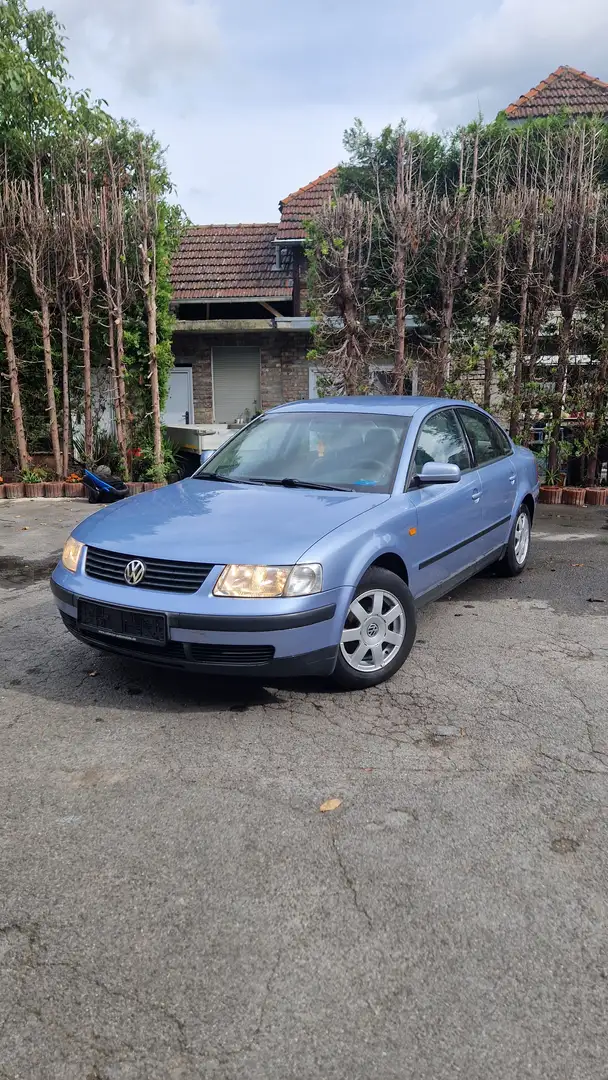 Volkswagen Passat VW Passat 3B|  TÜV neu bis 2027 | plava - 2