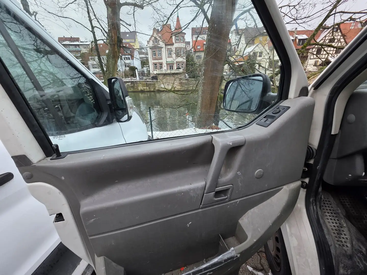 Volkswagen Bus Transporter - 2