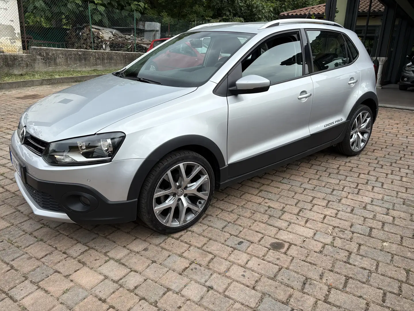 Volkswagen Polo Cross 5p 1.2 tsi Cross GARANZIA - 1