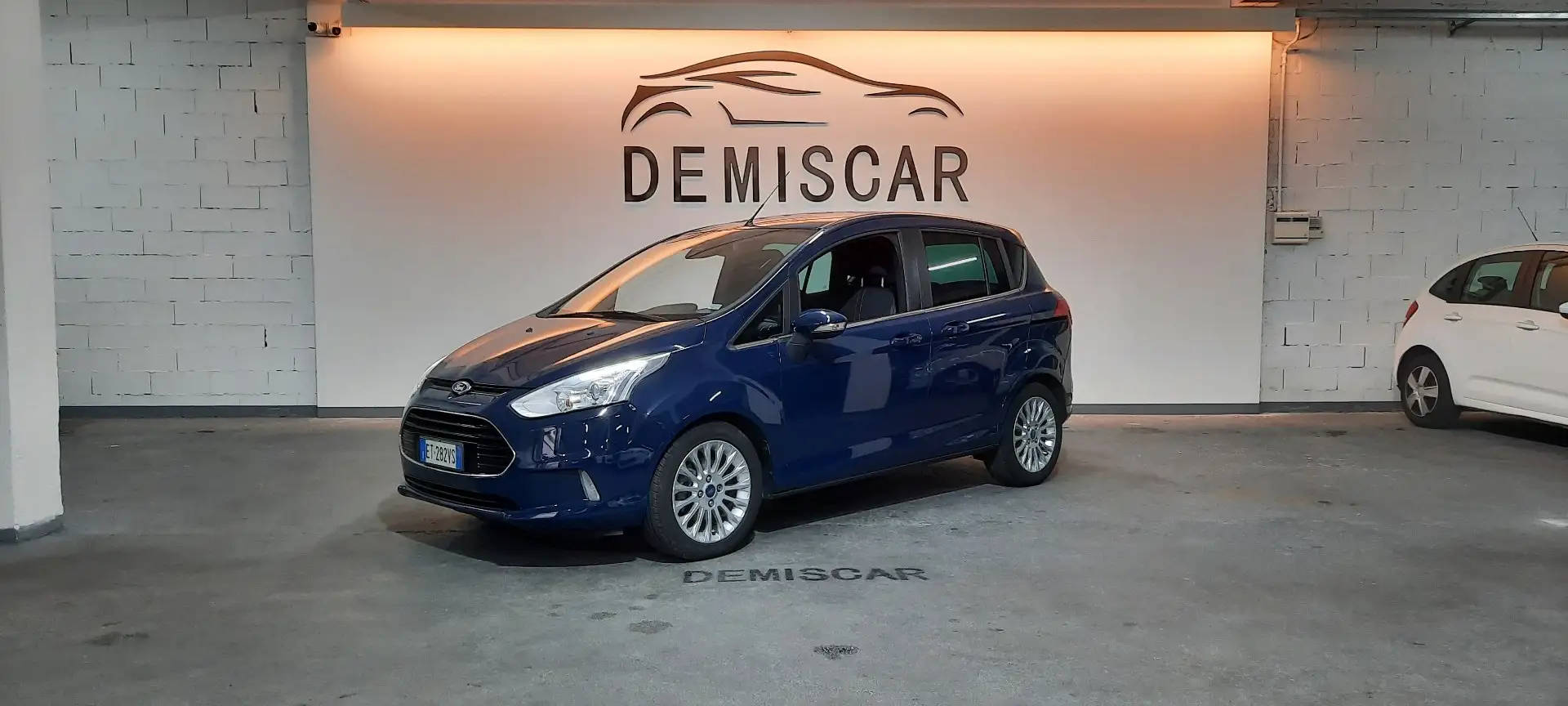 Ford B-Max B-Max 1.5 tdci Titanium 75cv Bleu - 1