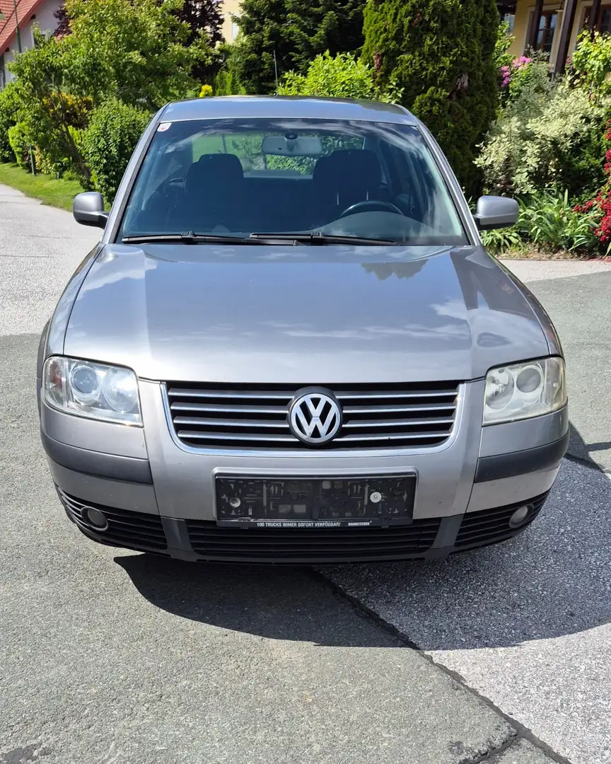 Volkswagen Passat Passat Business Comfortline 1,9 TDI Gris - 1