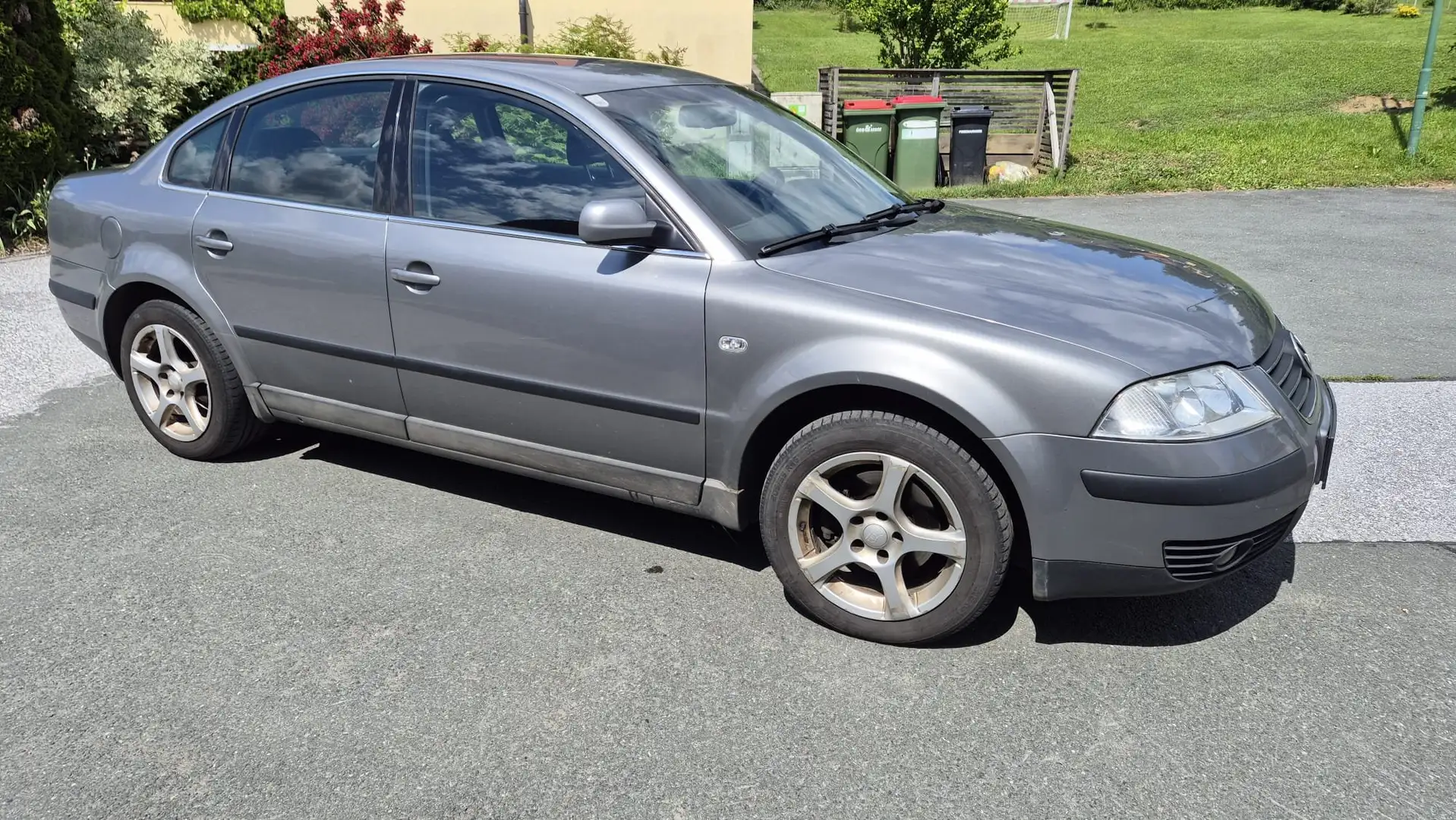 Volkswagen Passat Passat Business Comfortline 1,9 TDI Gris - 2