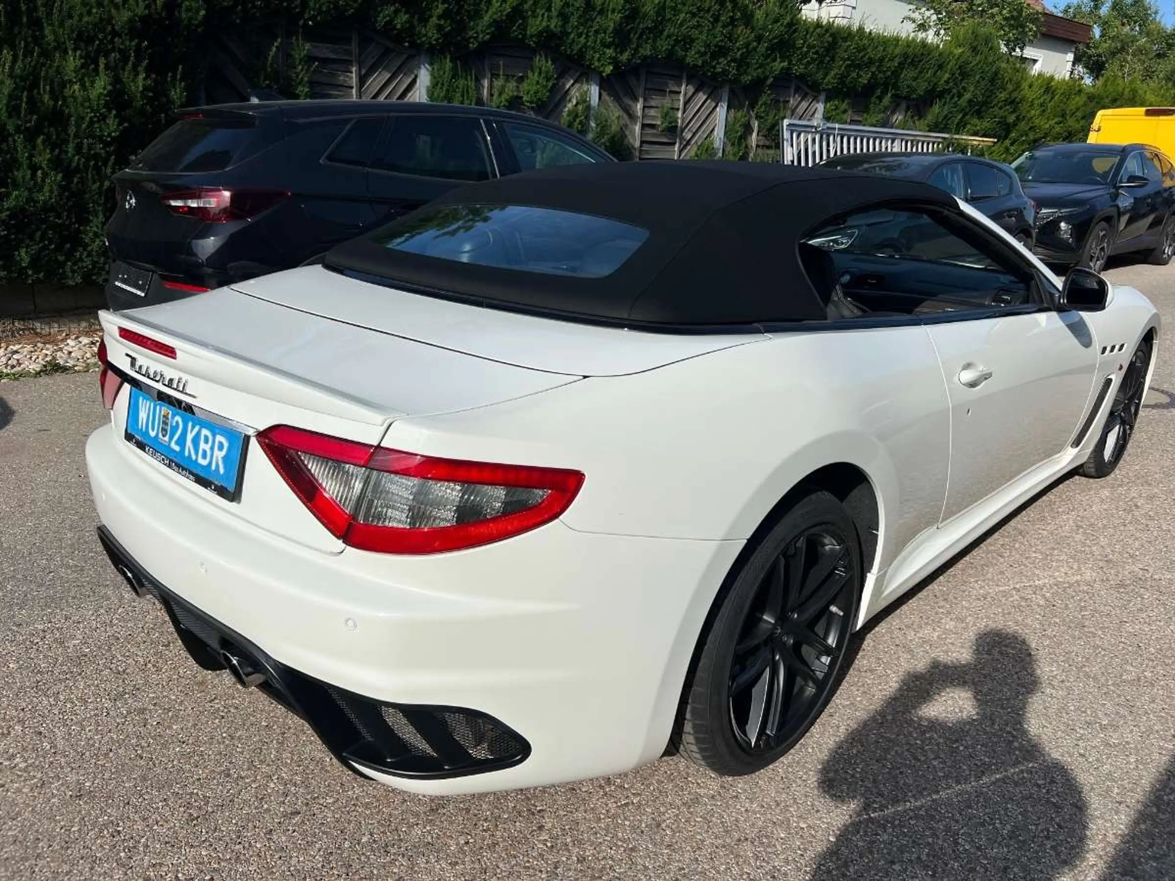 Maserati GranCabrio MC — photo 5