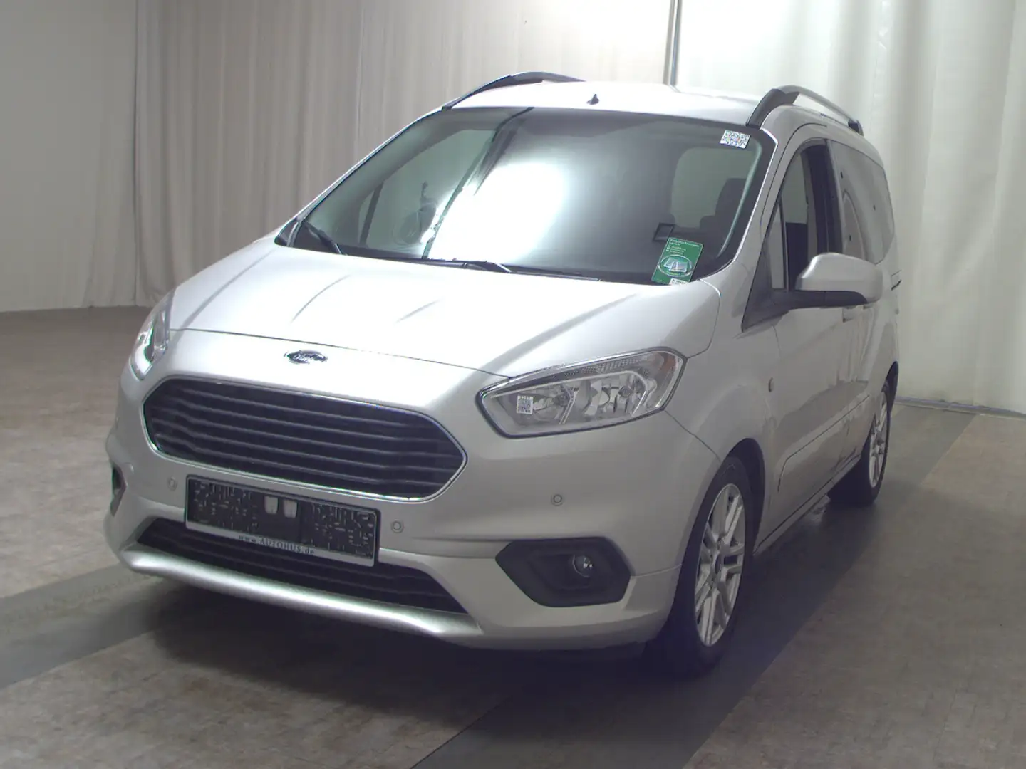 Ford Tourneo Courier 1.5 TDCi Titanium 5-Sitze Navi Silber - 2