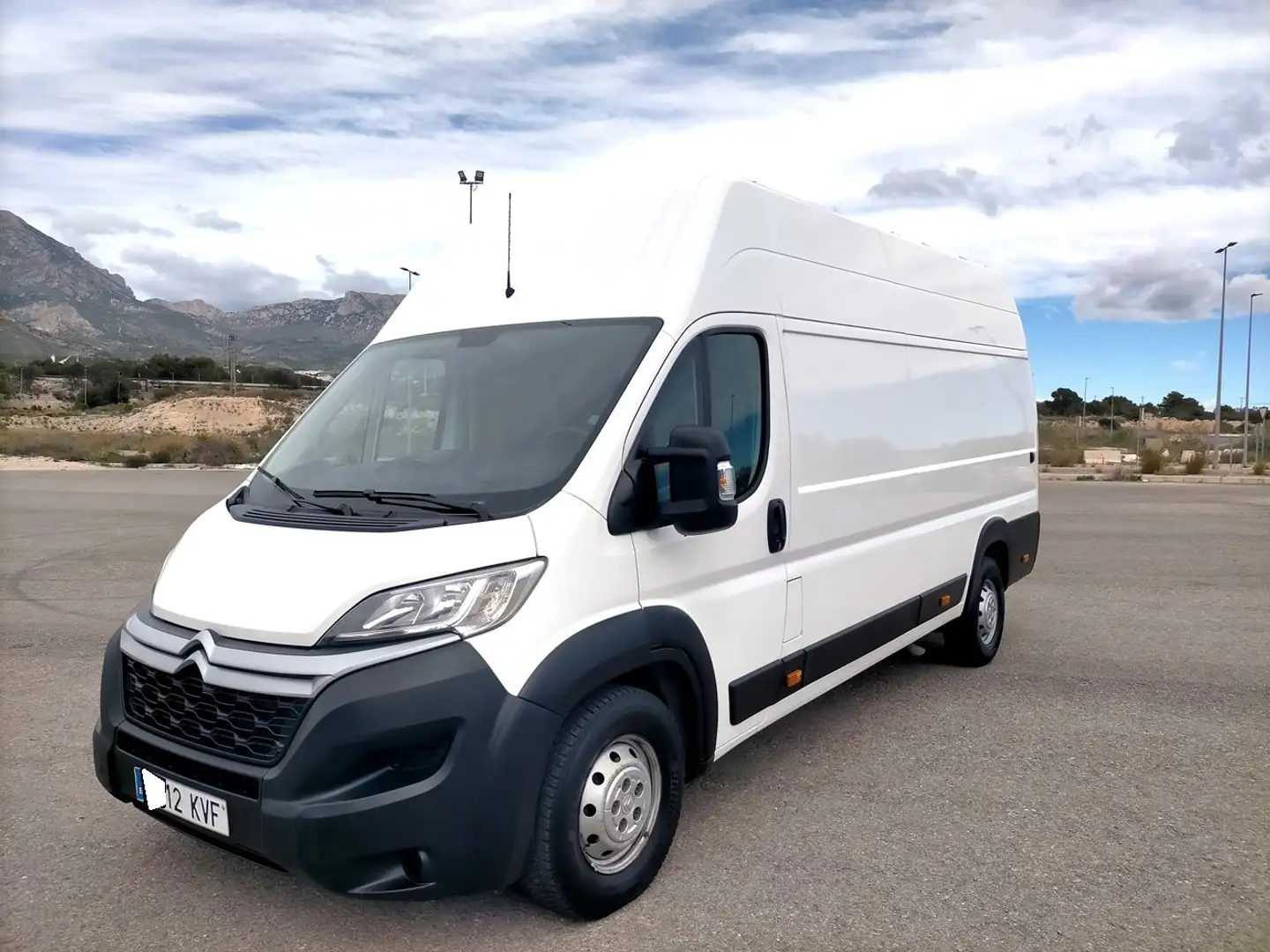 Citroen Jumper Jumper+Camión+DCb.+2.0BlueHDi+35+L4+Heavy+130 Blanco - 1