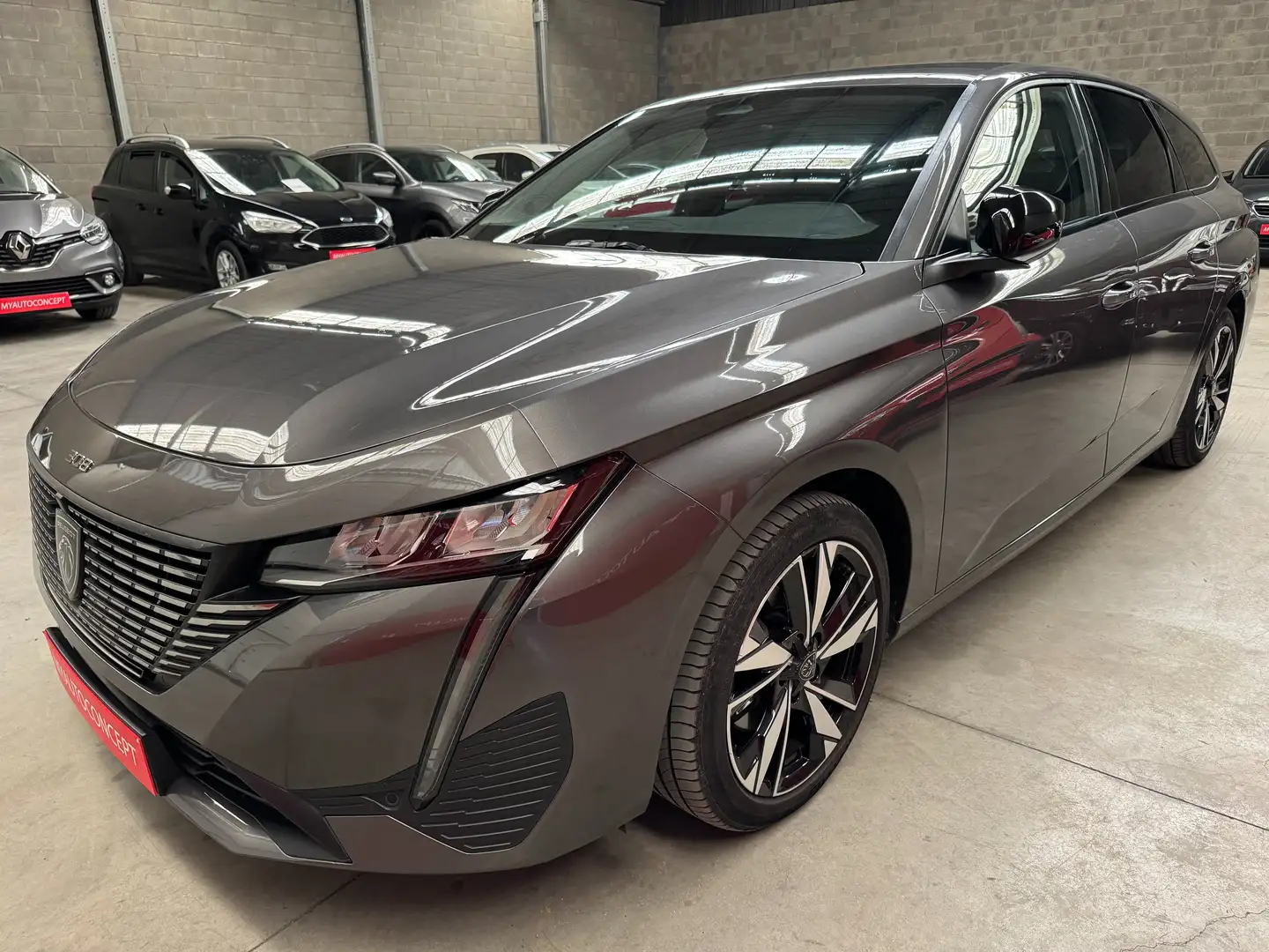 Peugeot 308 SW 1.5 BlueHDi Allure Pack S Gris - 1