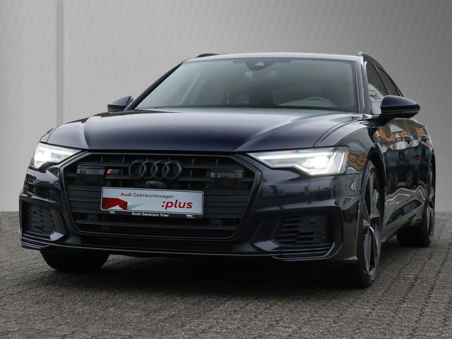 Audi S6 Avant quattro S tronic Blau - 2