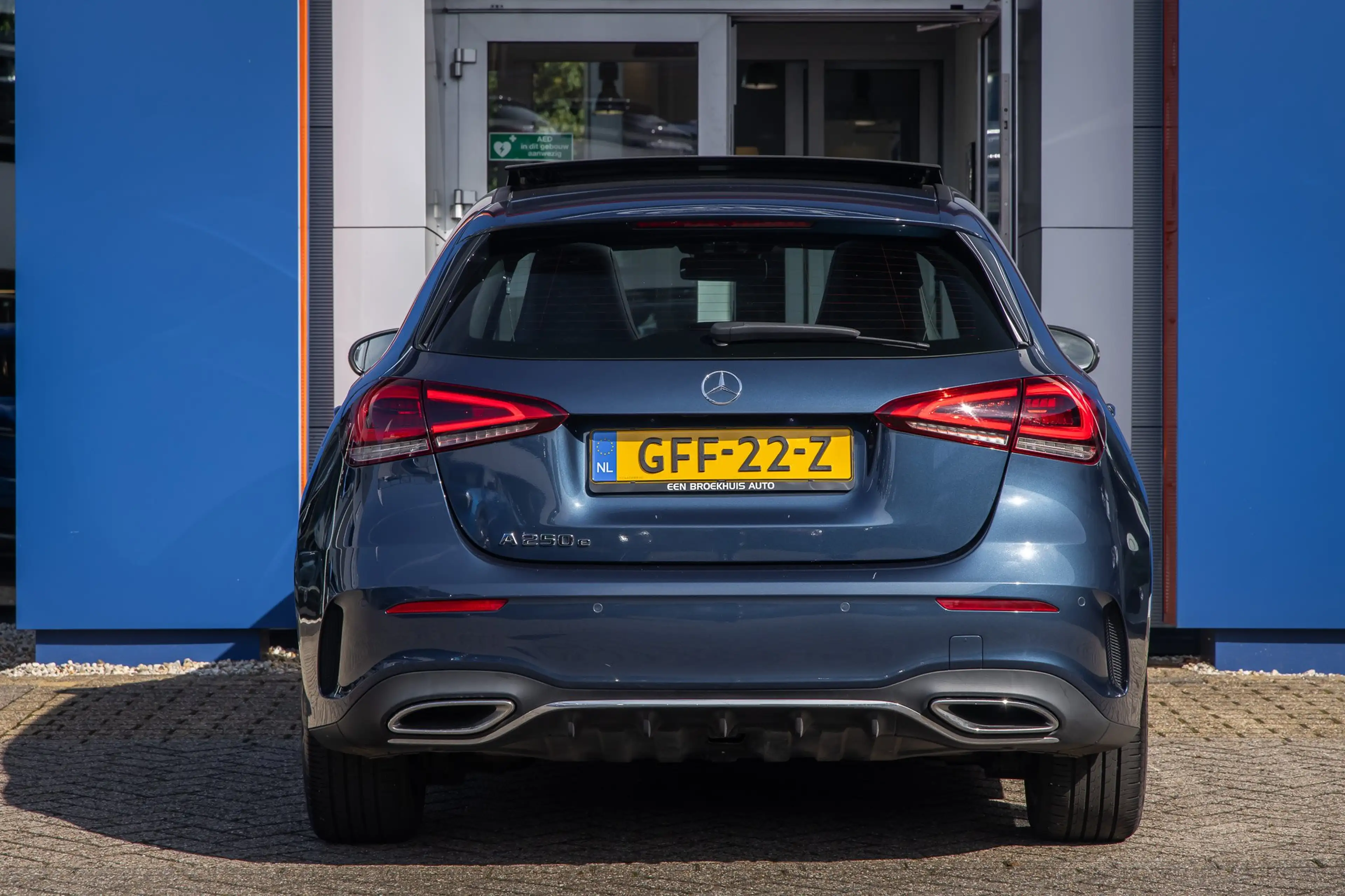 Mercedes-Benz A 250 e AMG Line | Panorama dak | Camera | Stoelverwarmi — photo 8