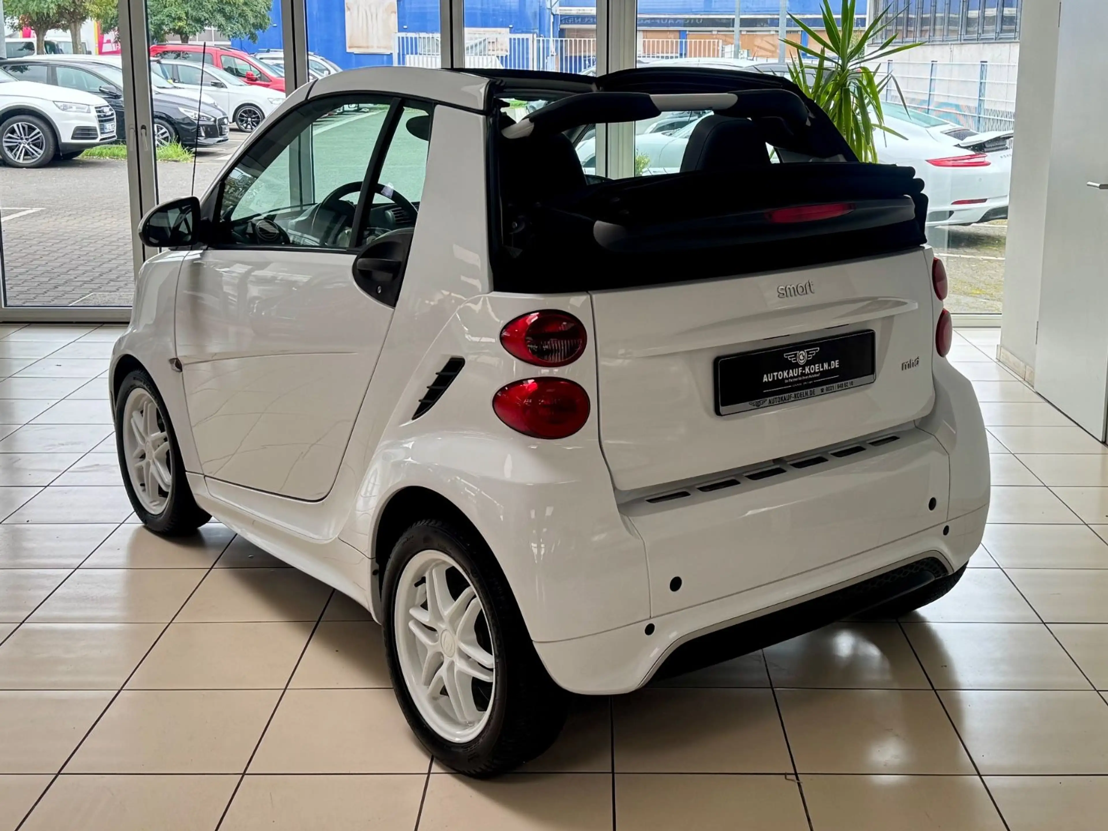 smart forTwo cabrio Passion/Klima/SitzHeiz/Alus — photo 5