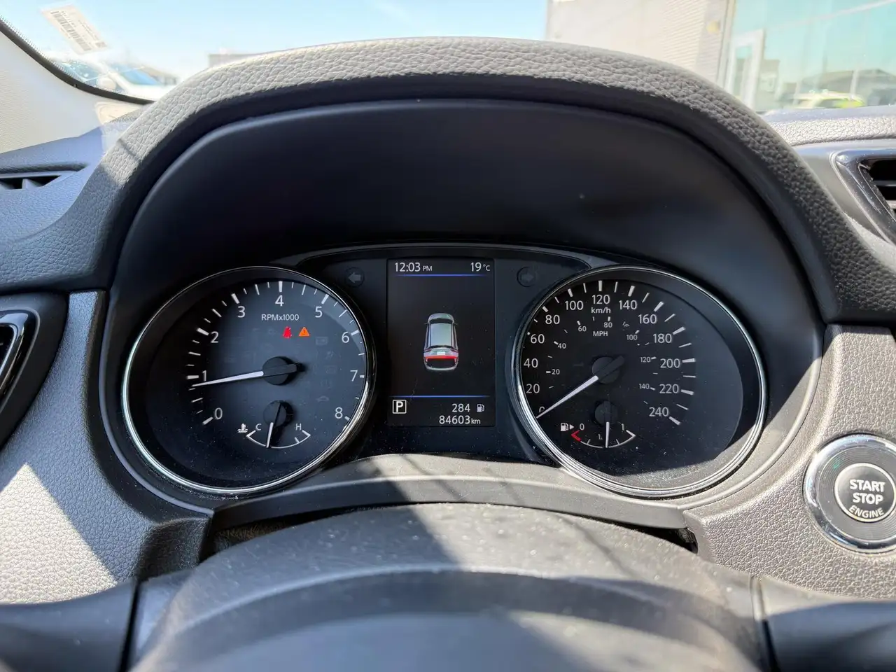 Nissan Qashqai снимка Nissan Qashqai