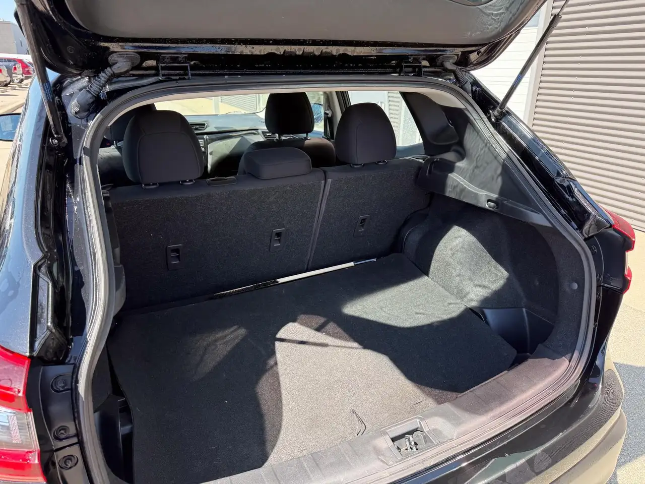 Nissan Qashqai снимка Nissan Qashqai