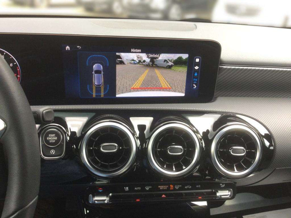 Mercedes-Benz A 220