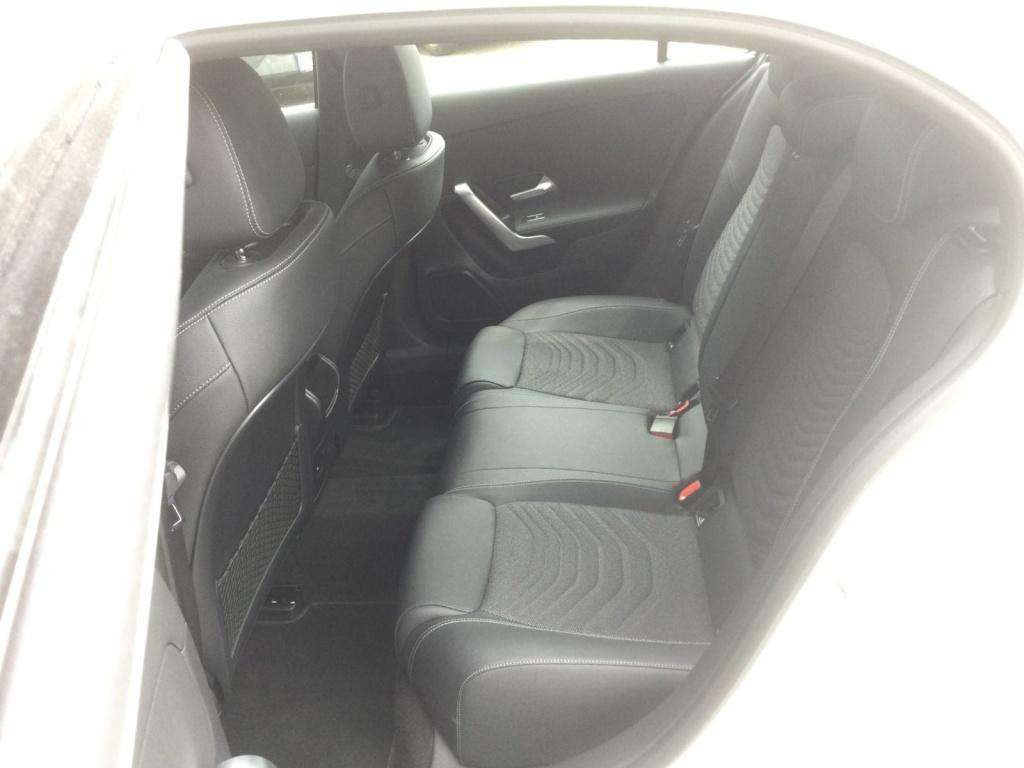 Mercedes-Benz A 220