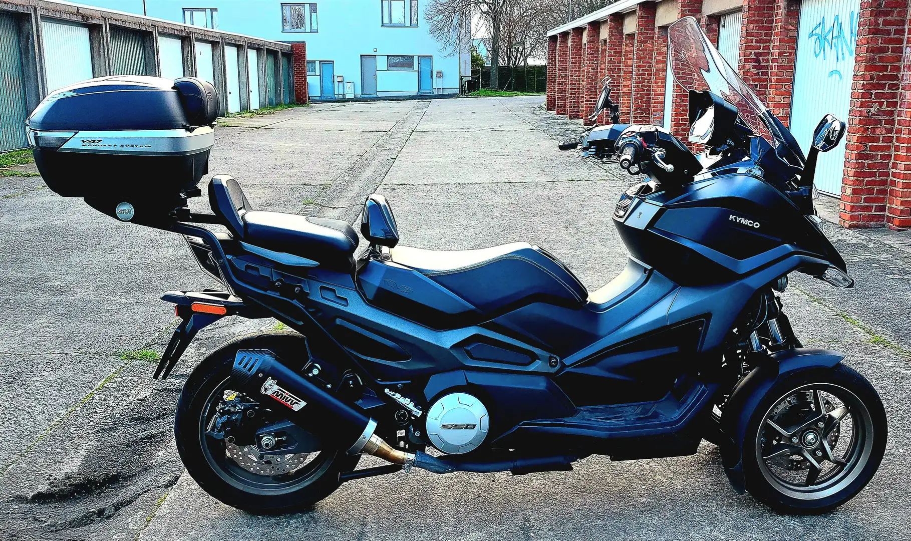 Kymco CV3 550i Zwart - 1