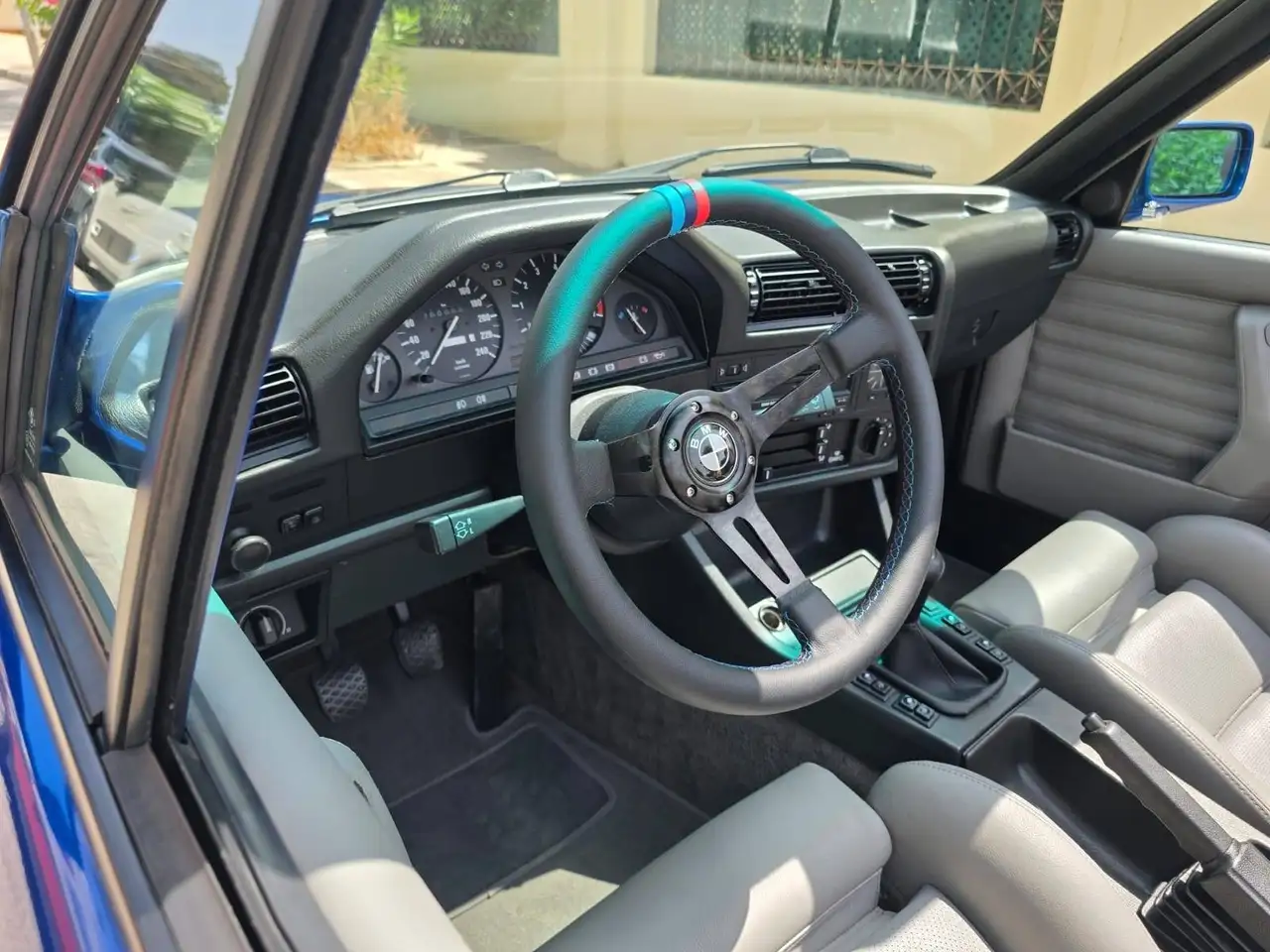 BMW 320i Cabriolet, foto 3