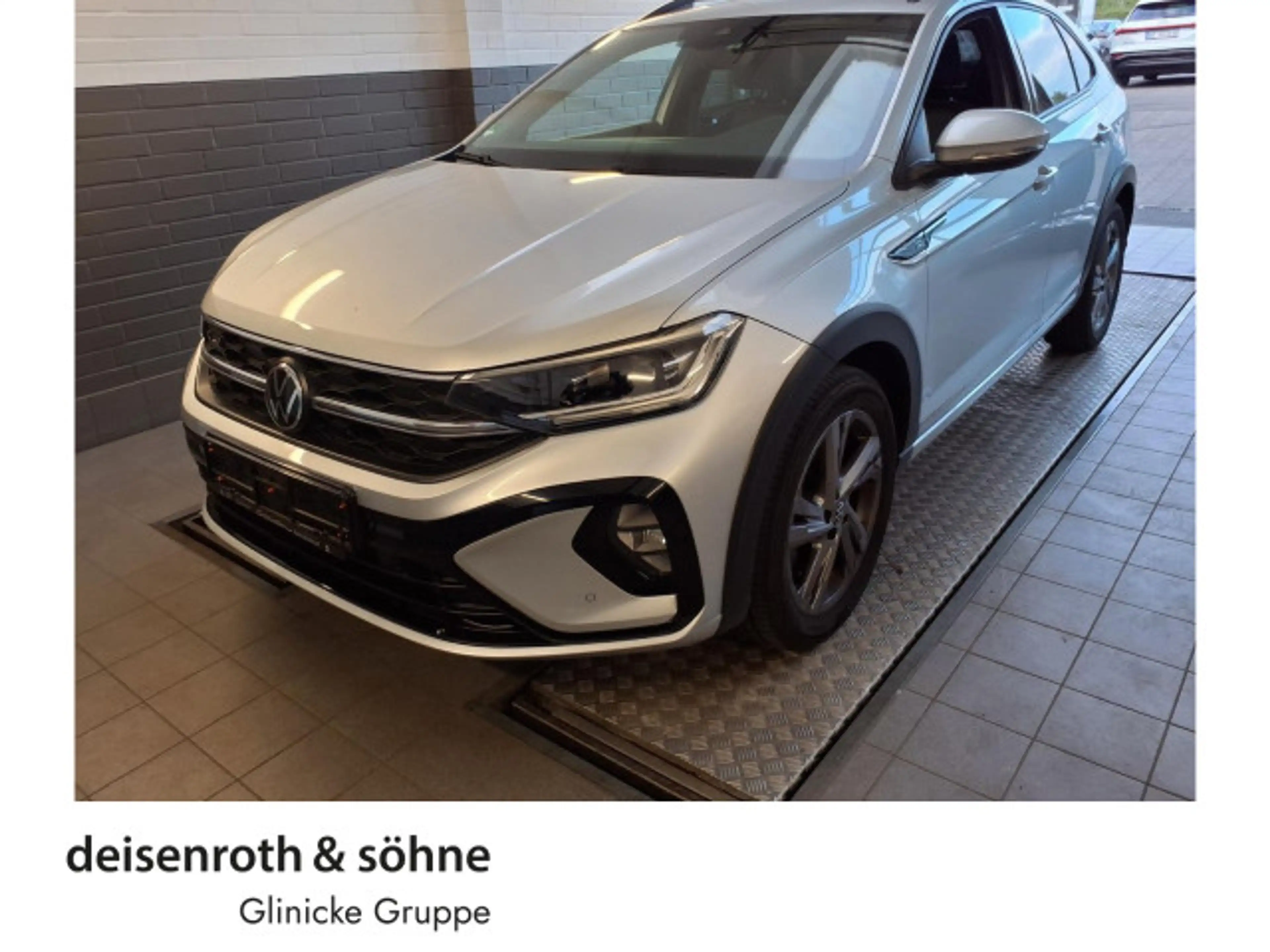 Volkswagen Taigo R-Line 1.5 TSI DSG AHK/Nav/ACC/Keyless/17"