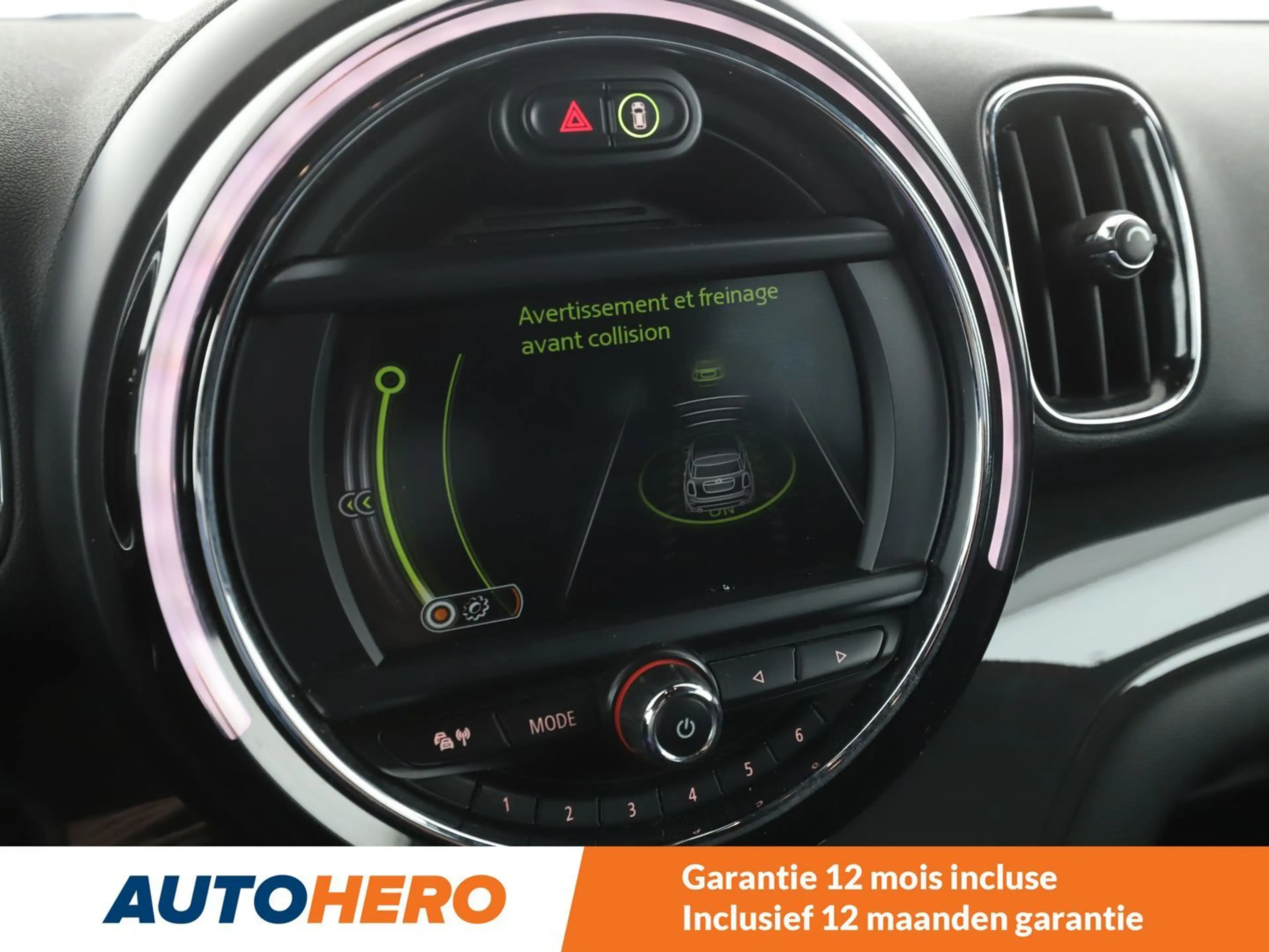 MINI Cooper D Countryman Cooper D — photo 12
