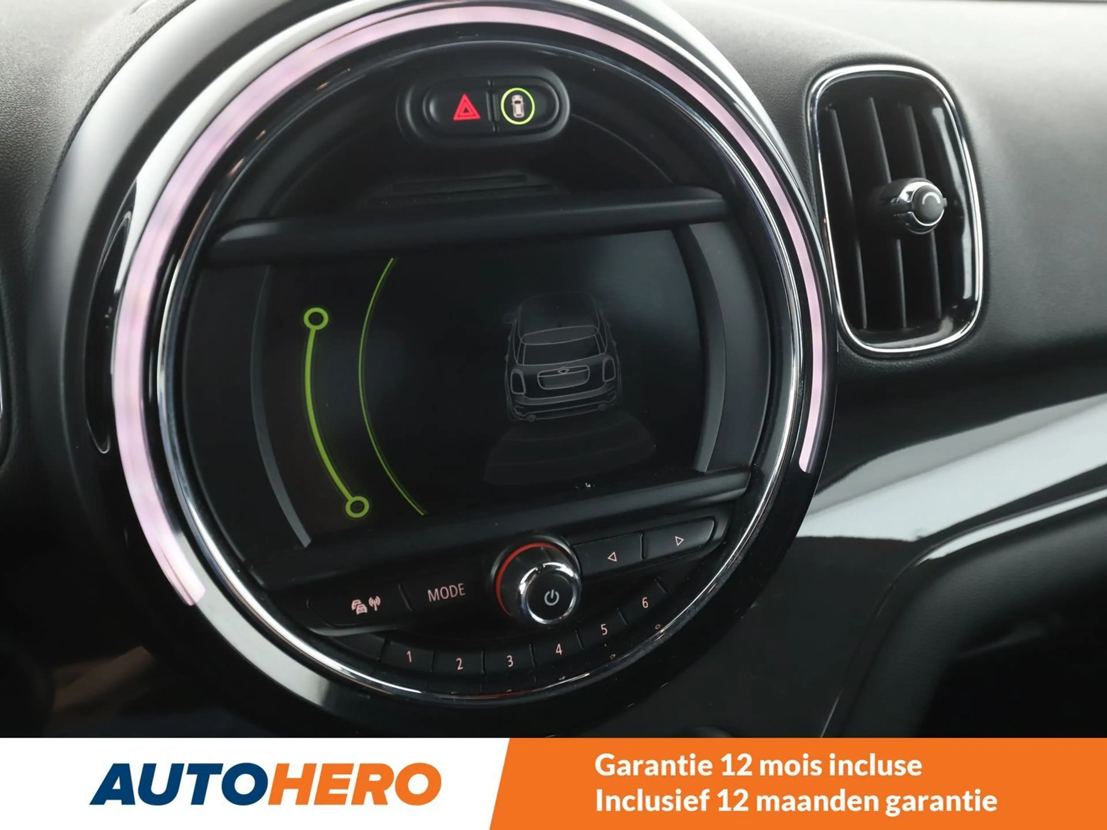 MINI Cooper D Countryman Cooper D — photo 11