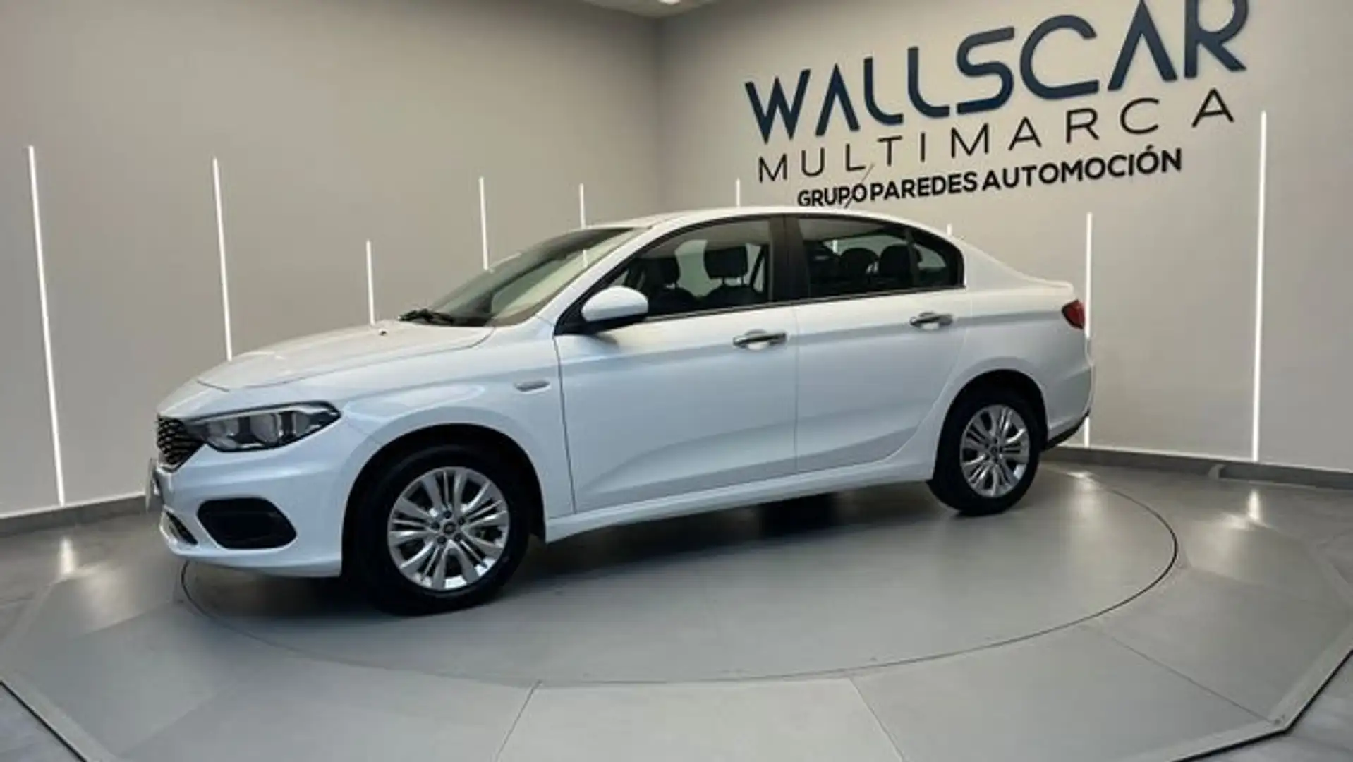 Fiat Tipo 1.4 16v Easy 70kW (95CV) gasolina SW Blanco - 2