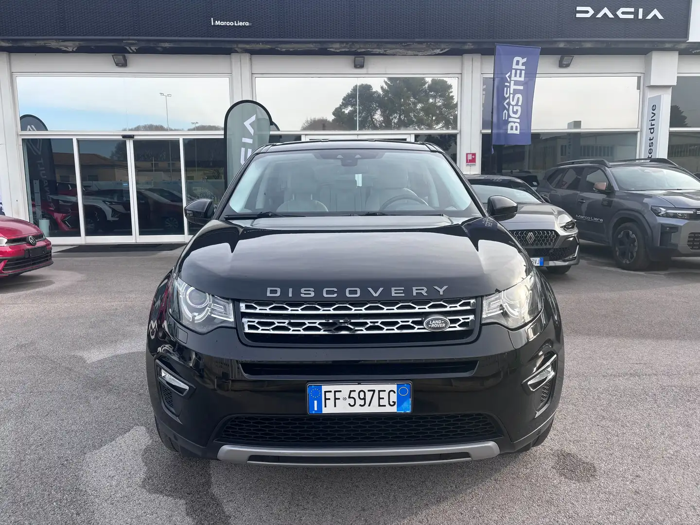 Land Rover Discovery Sport Discovery Sport I 2015 2.0 td4 HSE awd 150cv auto Noir - 2