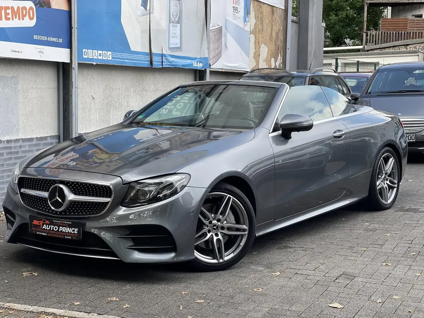 Mercedes-Benz E 300 D CABRIO-AMG LINE-DESIGNO+ VOLL+ TÜV NEU+ LED+ DIG Gris - 2