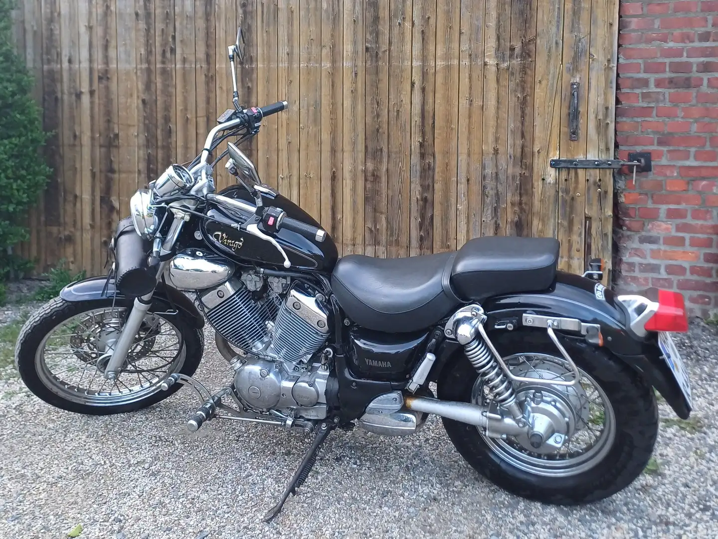 Yamaha XV 535 Virago Negro - 1