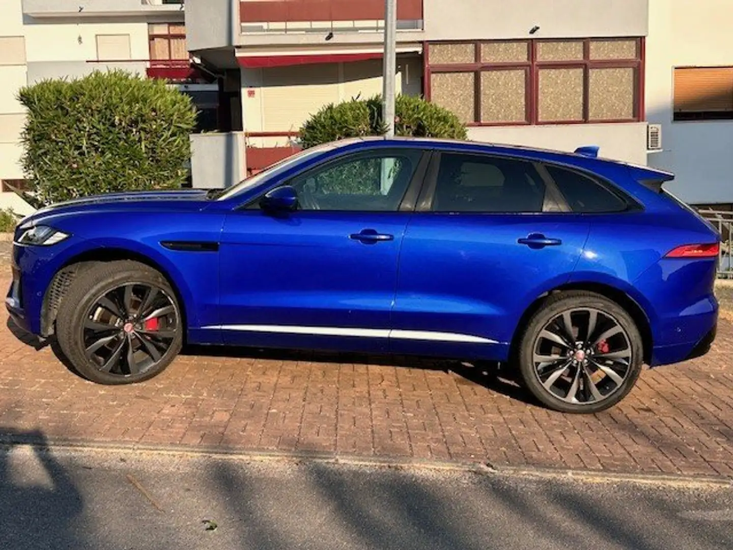 Jaguar F-Pace F-Pace 3.0TDV6 First Edition Aut.AWD First Edition Azul - 2