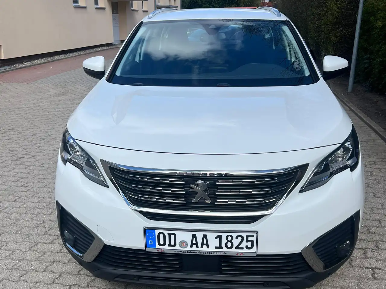 Peugeot 5008 PureTech 130 EAT8 Stop, foto 3