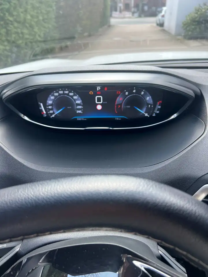 Peugeot 5008 PureTech 130 EAT8 Stop, foto 11