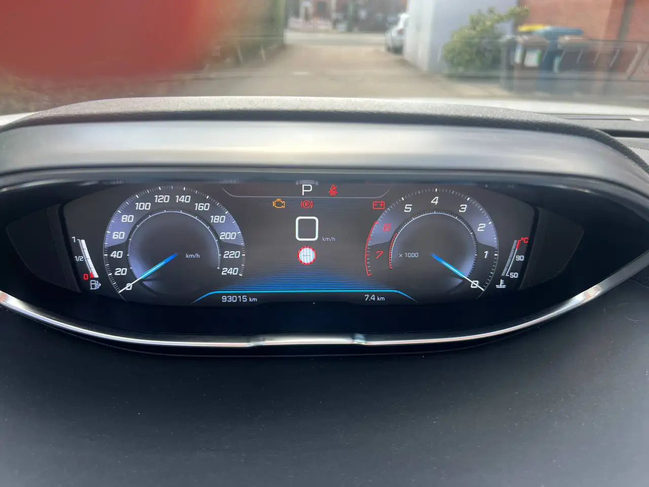 Peugeot 5008 PureTech 130 EAT8 Stop, foto 10