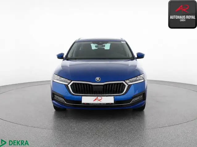 Skoda Octavia view 8