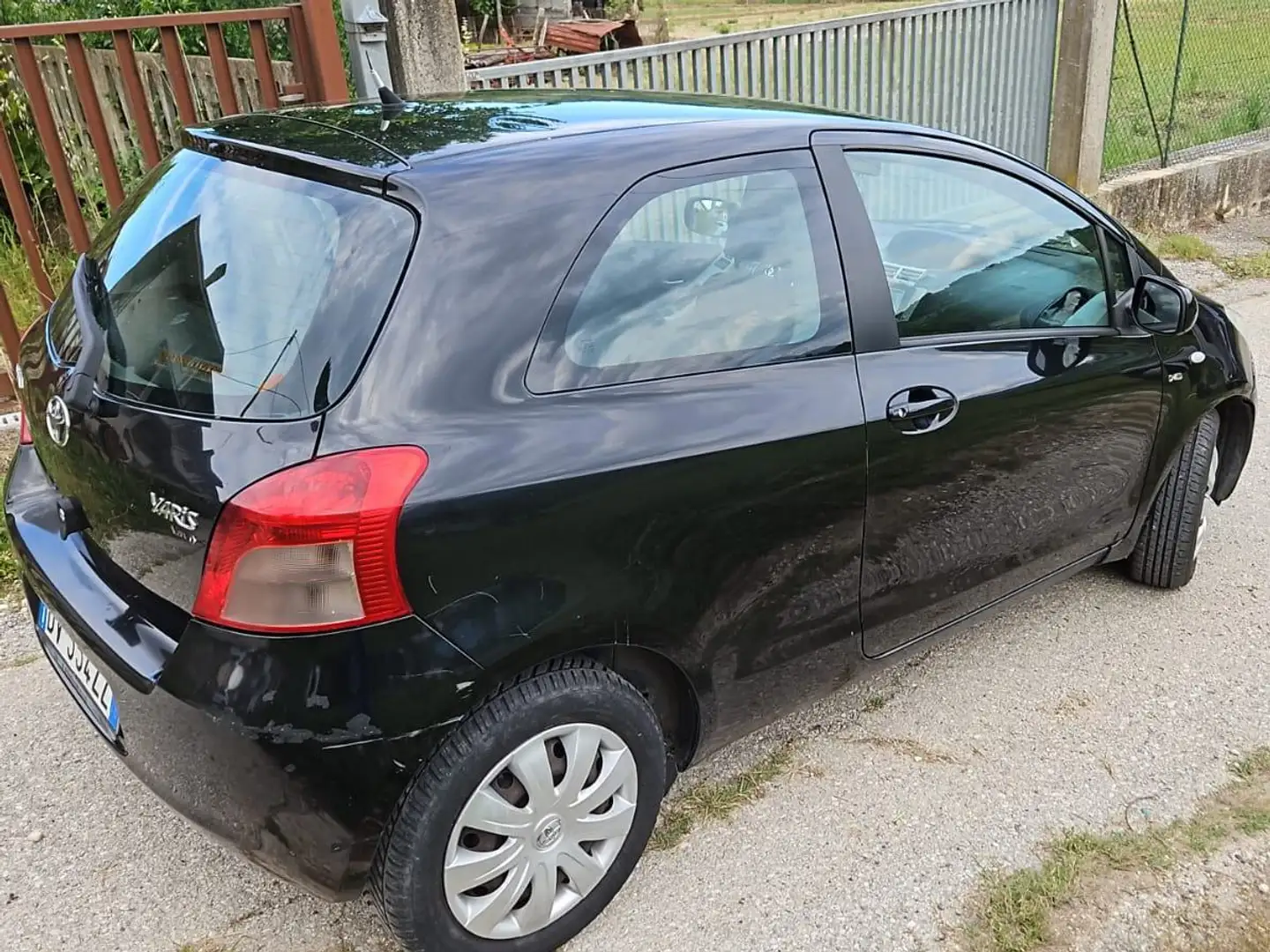 Toyota Yaris Yaris II 2005 3p 1.4 d-4d Navy Nero - 2