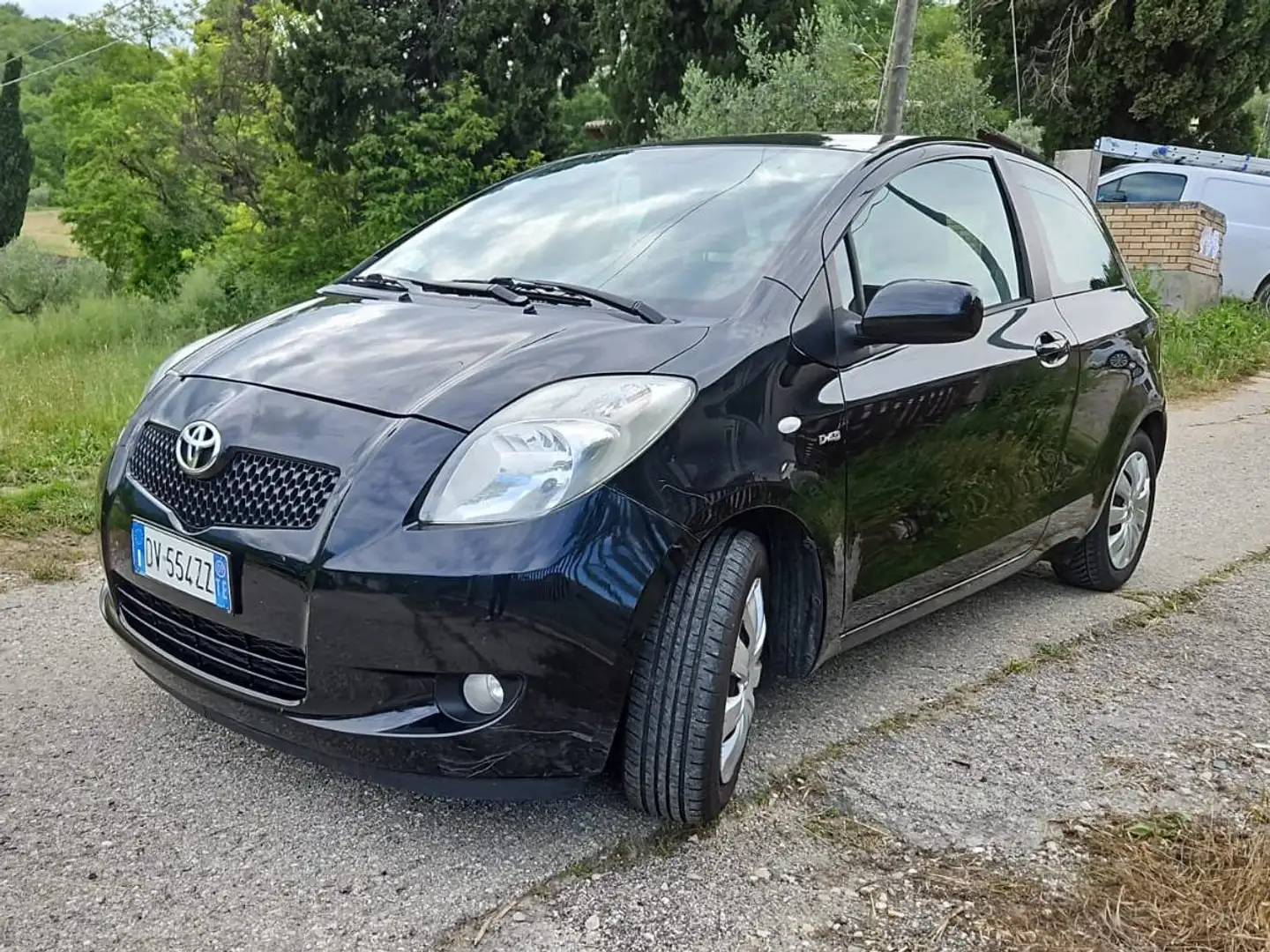 Toyota Yaris Yaris II 2005 3p 1.4 d-4d Navy Nero - 1